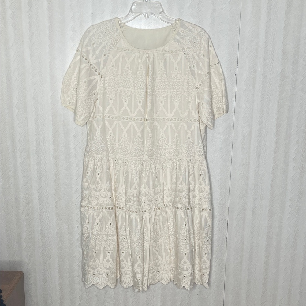 ❤️ 🆕 KSOEVR Classic Eyelet Dress Size S - Picture 2 of 3